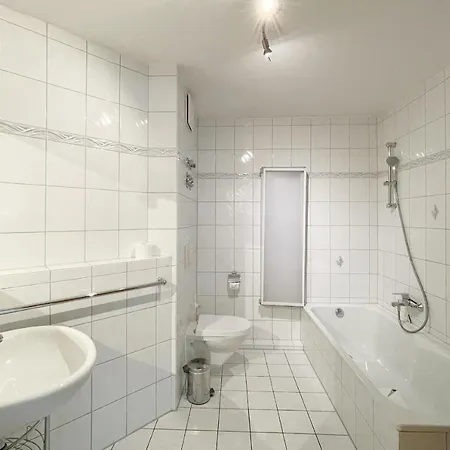 Siemesstrasse 43-45 Ferienwohnung 1 Bernstein Koserow